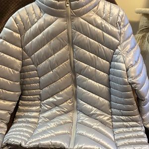 Guess puffer jacket